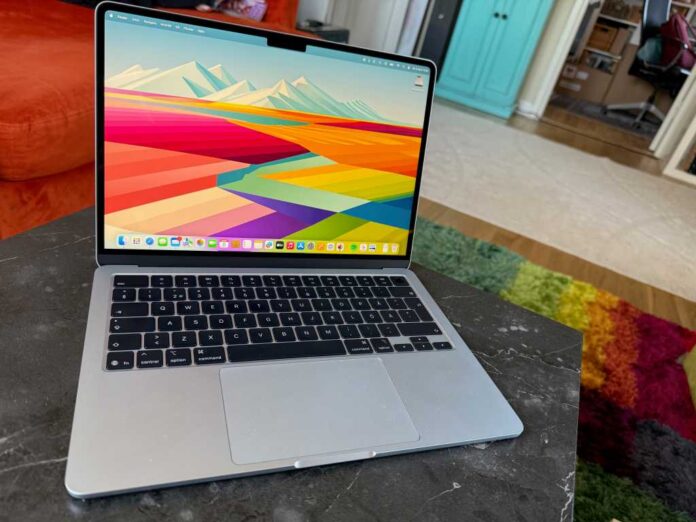 The cheapest M4 MacBook Air drops to its very best price so far
