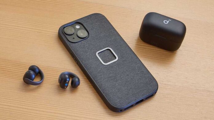 Soundcore AeroClip review: Clip-on open-ear earphones