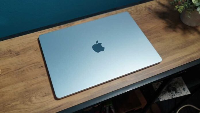 A cheap MacBook powered by an iPhone chip? Here's how it could work