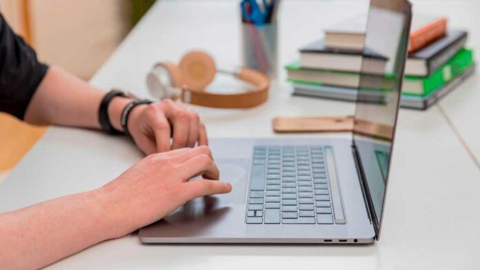 Apple student discount: How to get an Apple Education discount
