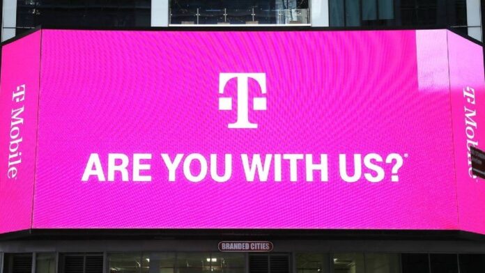 T-Mobile rep turns away a customer who needed a new phone