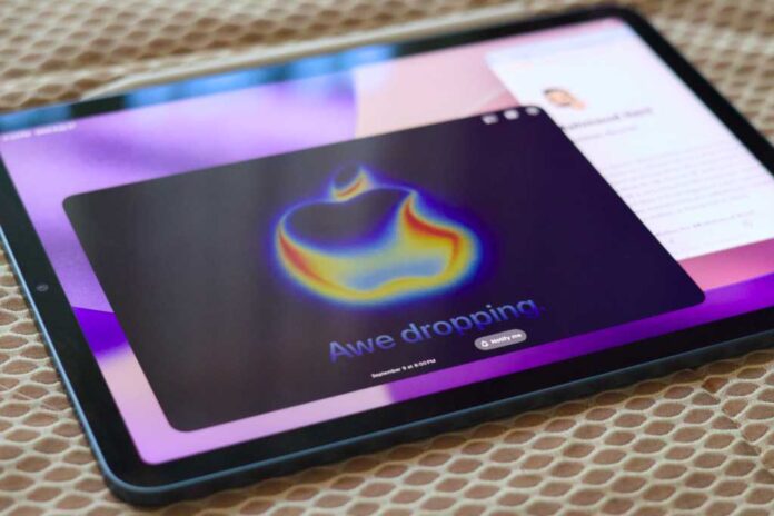 The 18-inch folding iPad might not happen for a while—if ever