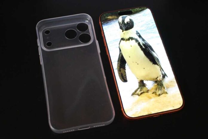 I found the perfect case for my Cosmic Orange iPhone 17 Pro and it only cost $16
