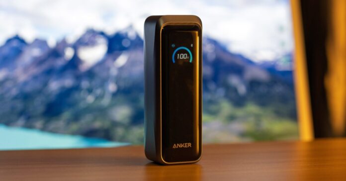 Hands-on with Anker's new 20,100mAh battery bank: 220W output, compact design
