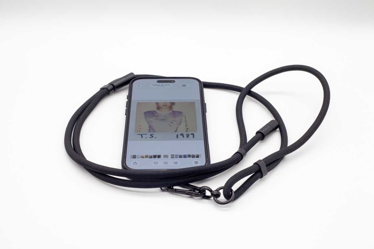 Satechi OntheGo USB-C Lanyard Cable