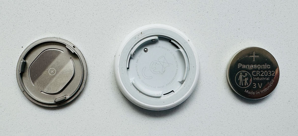 Apple AirTag battery stripped down