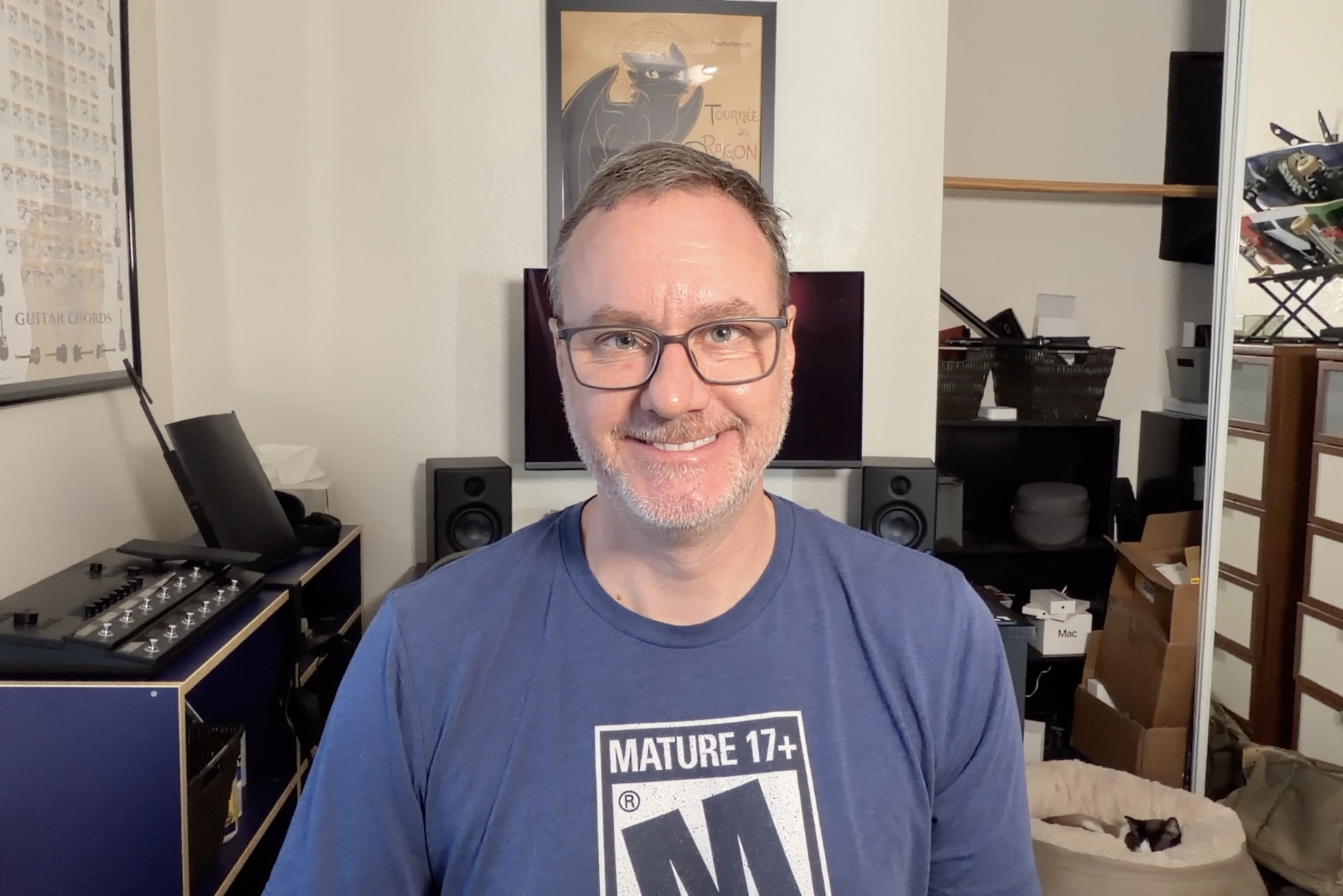 Studio Display XDR camera key light