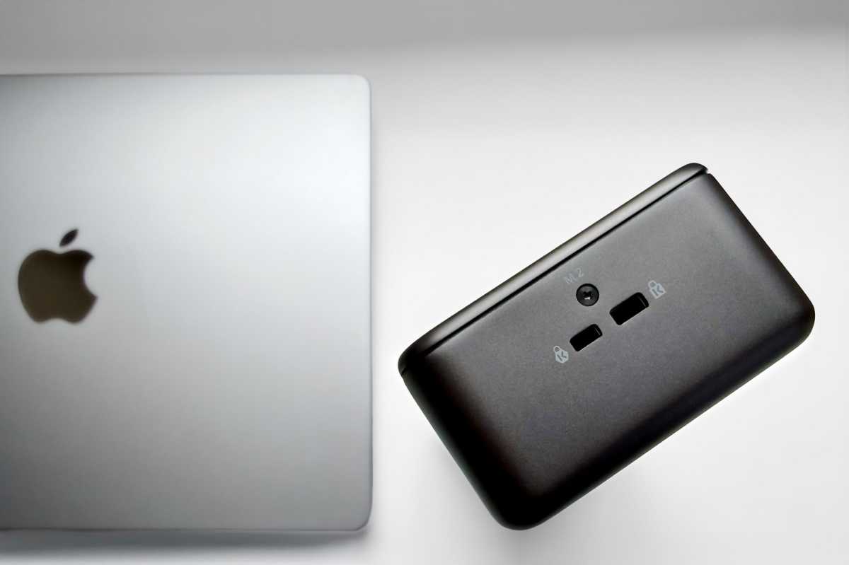 Kensington EQ Pro Thunderbolt 5 Dock for MacBook locks and SSD screw