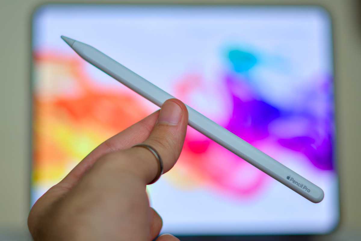 Apple Pencil Pro in front of iPad Pro M4