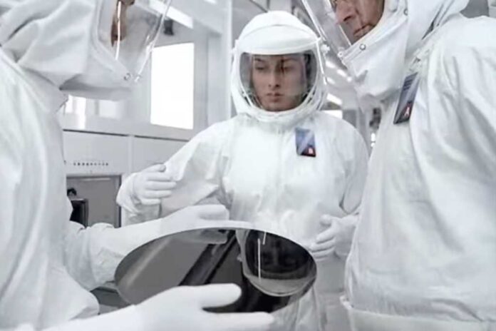 Report: Apple has reached a preliminary deal with Intel to make chips in the U.S.